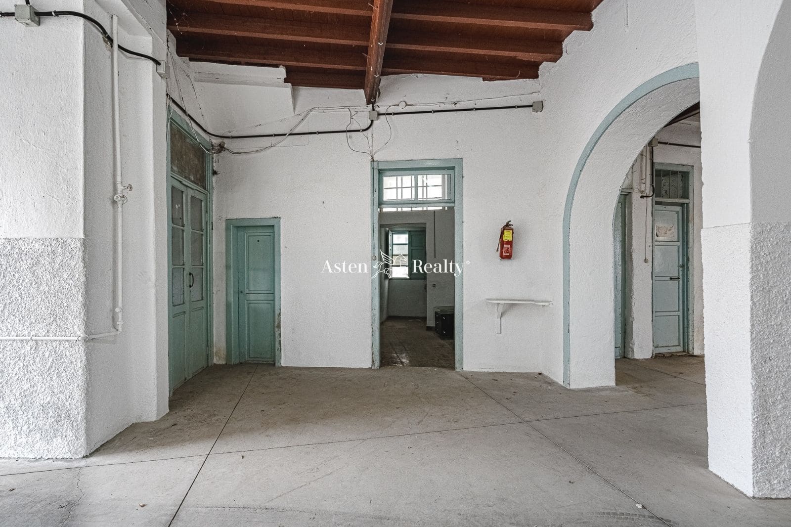 7 bedroom Villa for sale in Guimar with garage - € 850,000 (Ref: 7036103)