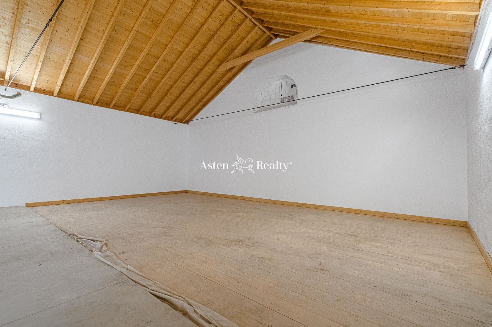 7 bedroom Villa for sale in Guimar with garage - € 850,000 (Ref: 7036103)