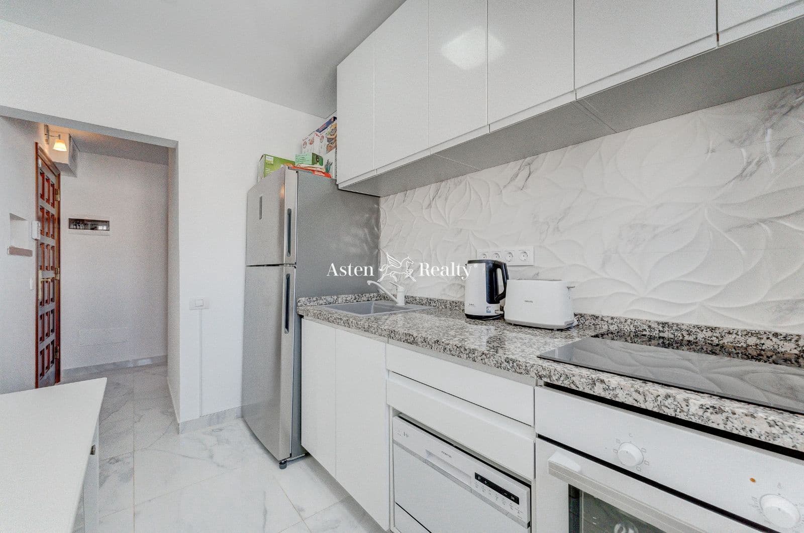 4 sypialnia Willa na sprzedaż w Puerto Santiago z garażem - 950 000 € (Ref: 7081802)