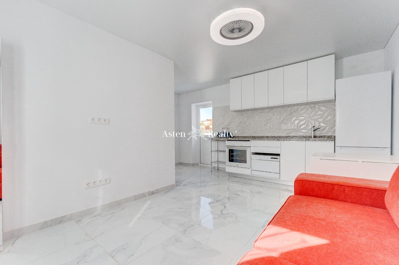 4 sypialnia Willa na sprzedaż w Puerto Santiago z garażem - 950 000 € (Ref: 7081802)