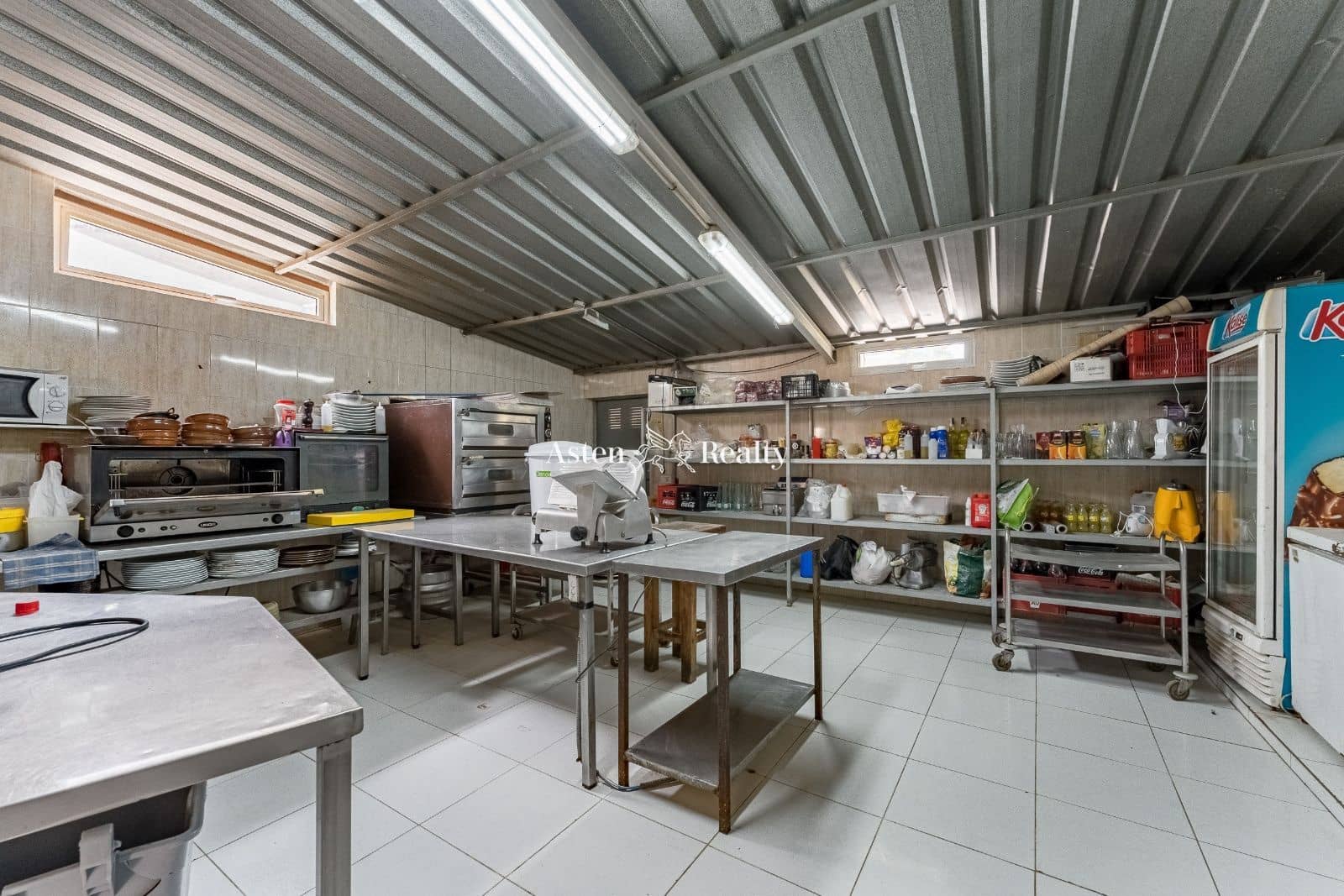 Bedrift til salgs i Golf del Sur - € 1 000 000 (Ref: 7109835)