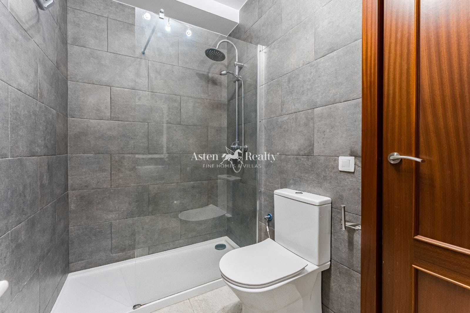 5 soveværelse Byhus til salg i Costa Adeje med garage - € 600.000 (Ref: 7128471)