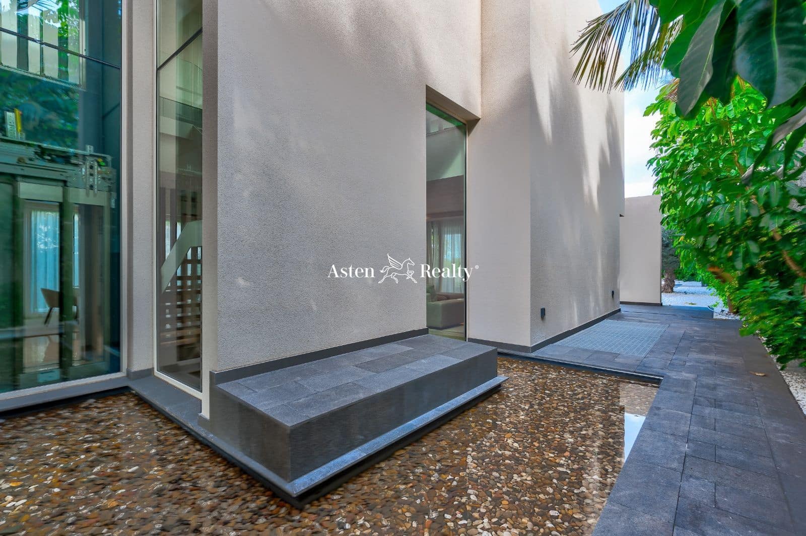 5 sypialnia Dom na sprzedaż w La Caleta Adeje z basenem garażem - 3 900 000 € (Ref: 7149945)