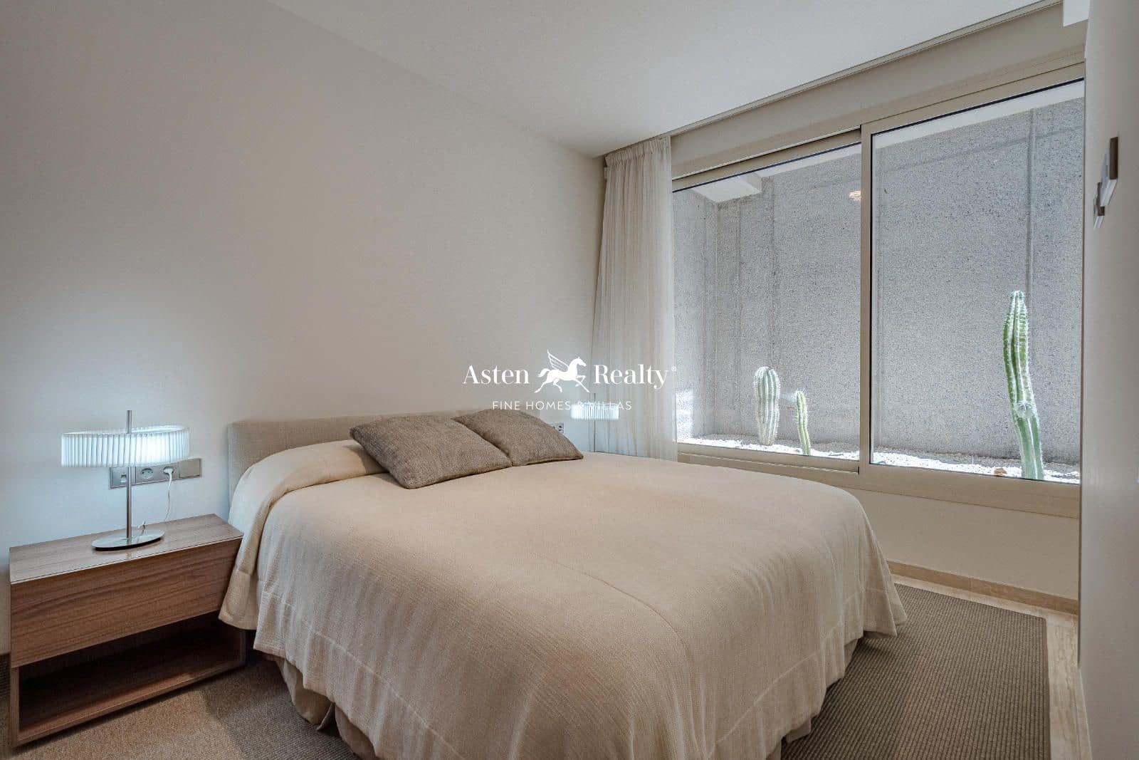 5 sypialnia Dom na sprzedaż w La Caleta Adeje z basenem garażem - 3 900 000 € (Ref: 7149945)