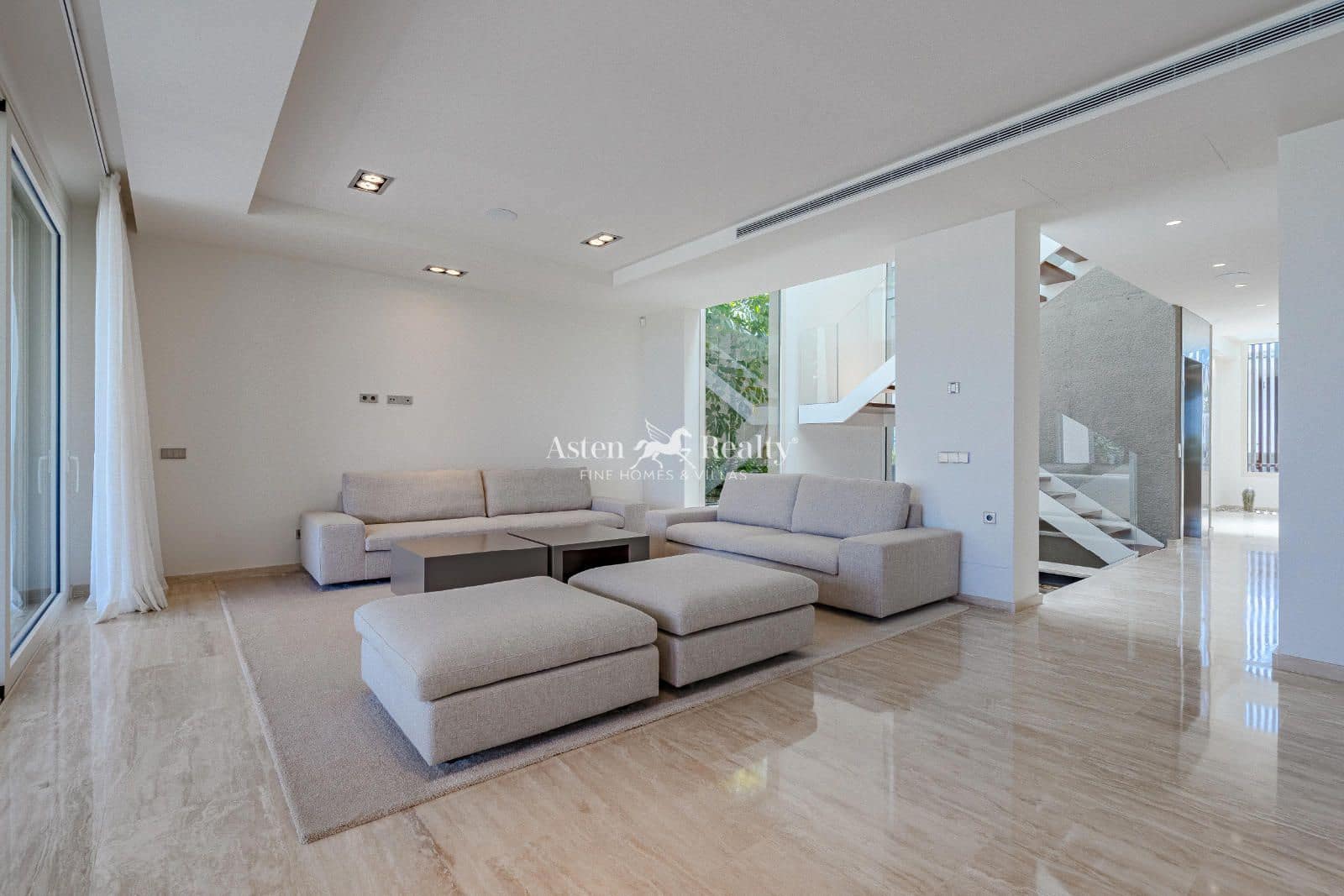 5 sypialnia Dom na sprzedaż w La Caleta Adeje z basenem garażem - 3 900 000 € (Ref: 7149945)