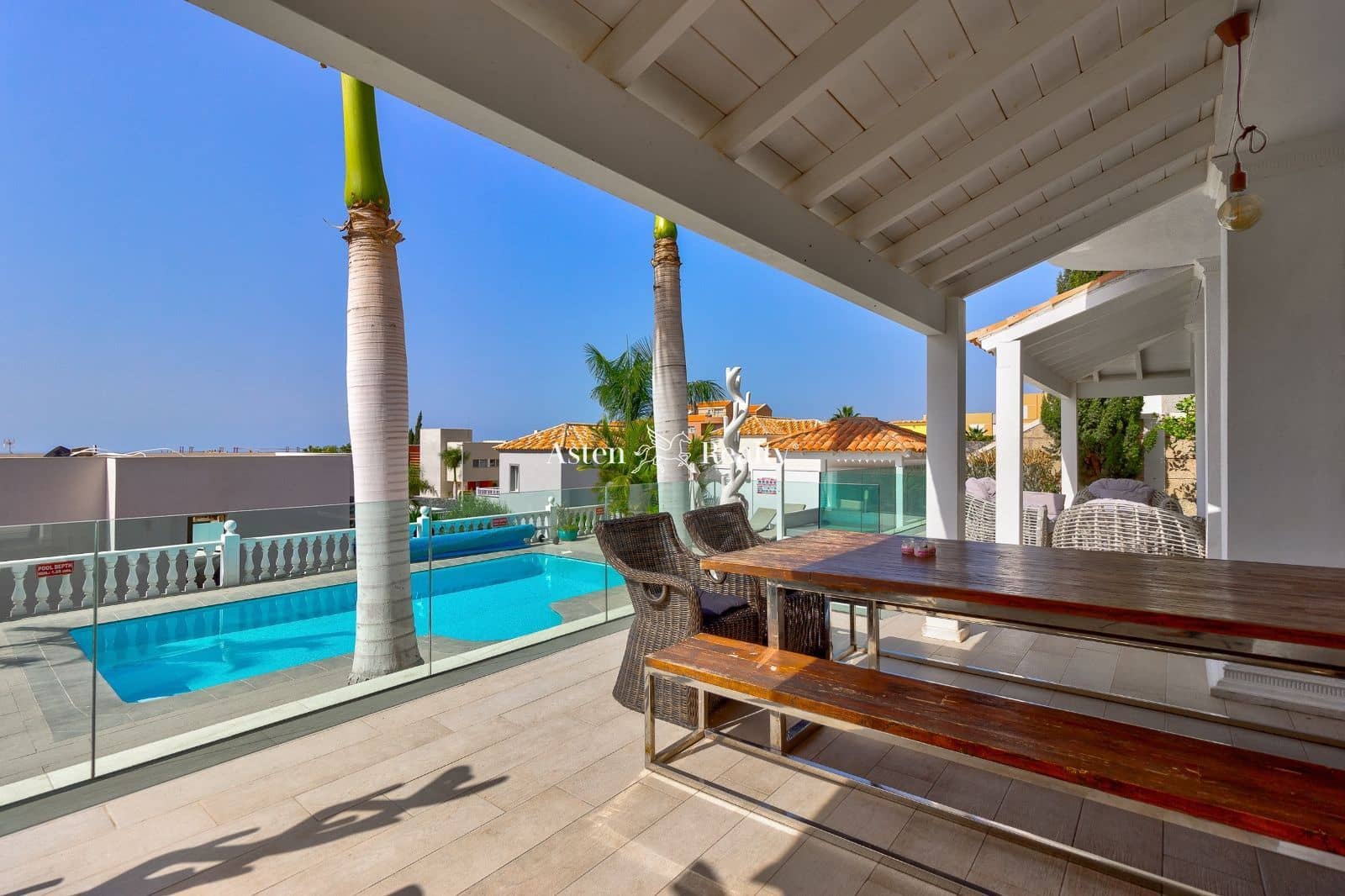 4 soveværelse Byhus til salg i Torviscas med swimmingpool garage - € 2.100.000 (Ref: 7162410)