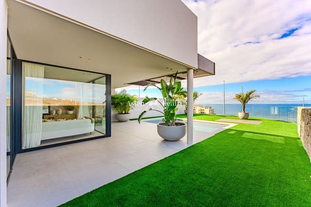 2 bedroom Flat for sale in Callao Salvaje, Adeje with pool garage - € 985,000 (Ref: 7178400)