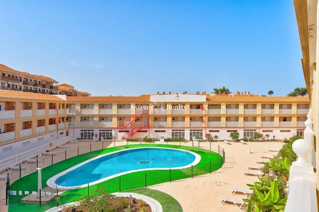 50 soveværelse Hotel til salg i Arona med garage - € 9.000.000 (Ref: 7197550)