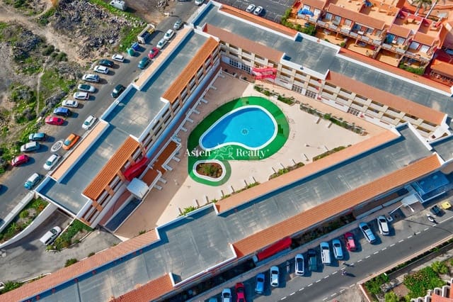 50 soveværelse Hotel til salg i Arona med garage - € 9.000.000 (Ref: 7197550)