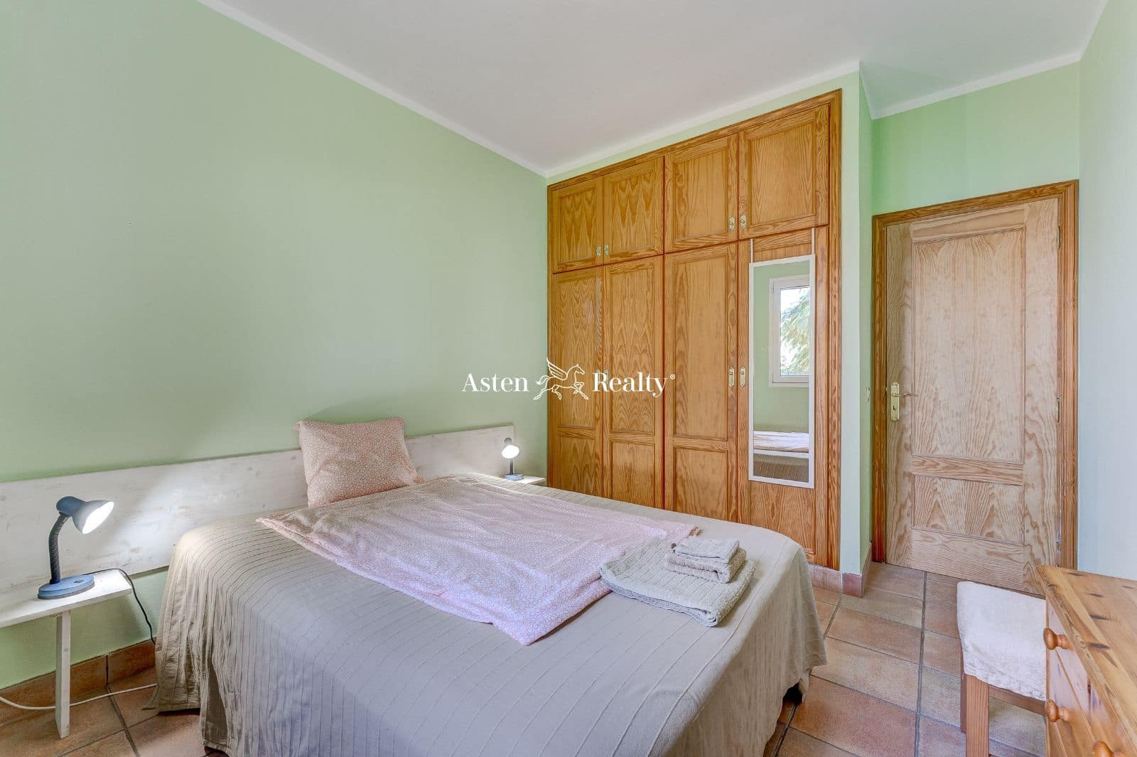 3 soveværelse Villa til salg i Guia de Isora med swimmingpool garage - € 1.200.000 (Ref: 7298480)