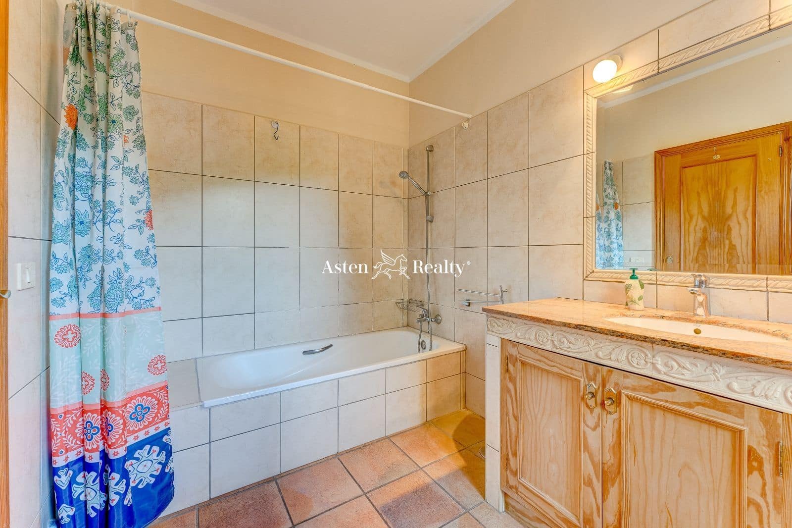 3 soveværelse Villa til salg i Guia de Isora med swimmingpool garage - € 1.200.000 (Ref: 7298480)