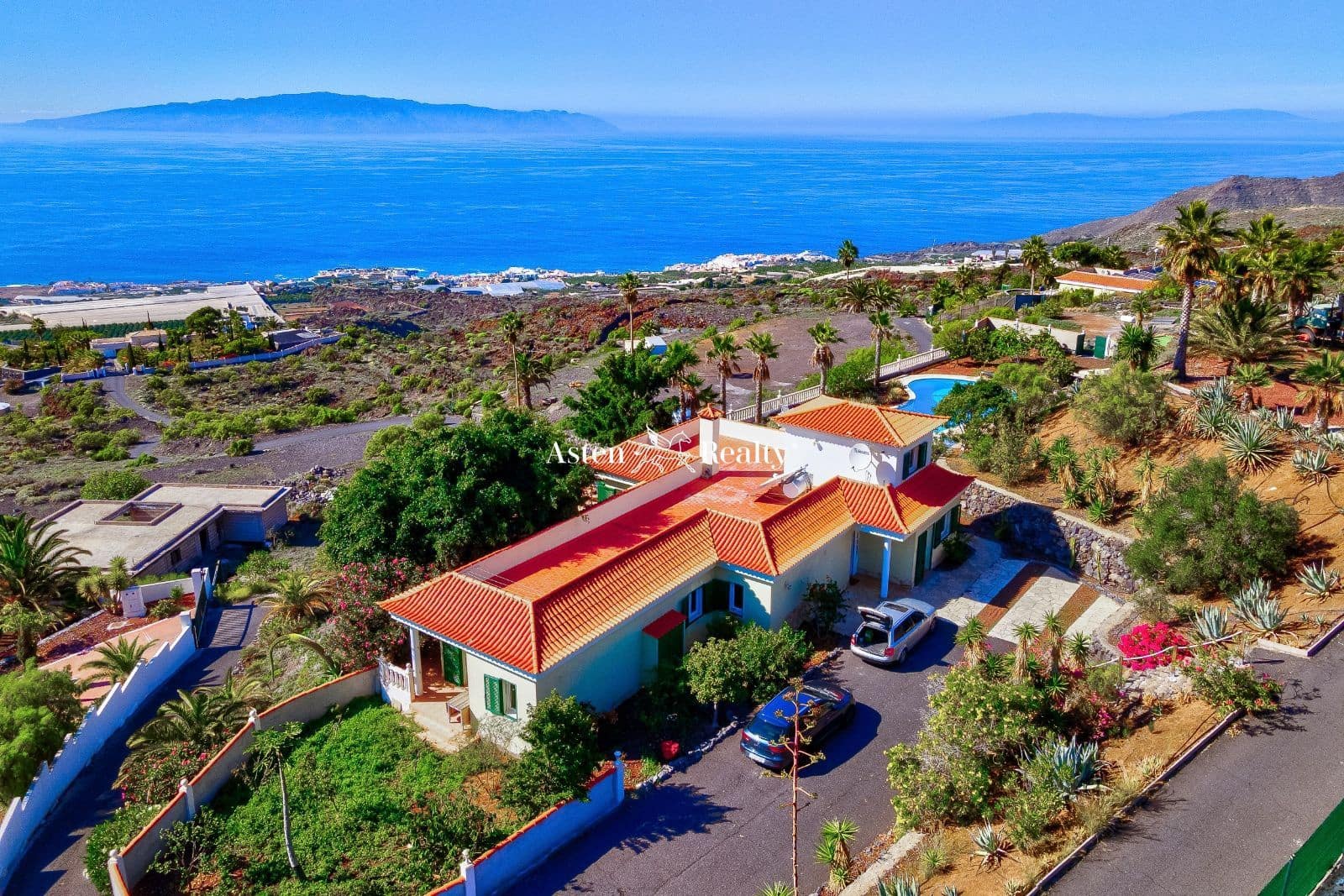 3 soveværelse Villa til salg i Guia de Isora med swimmingpool garage - € 1.200.000 (Ref: 7298480)