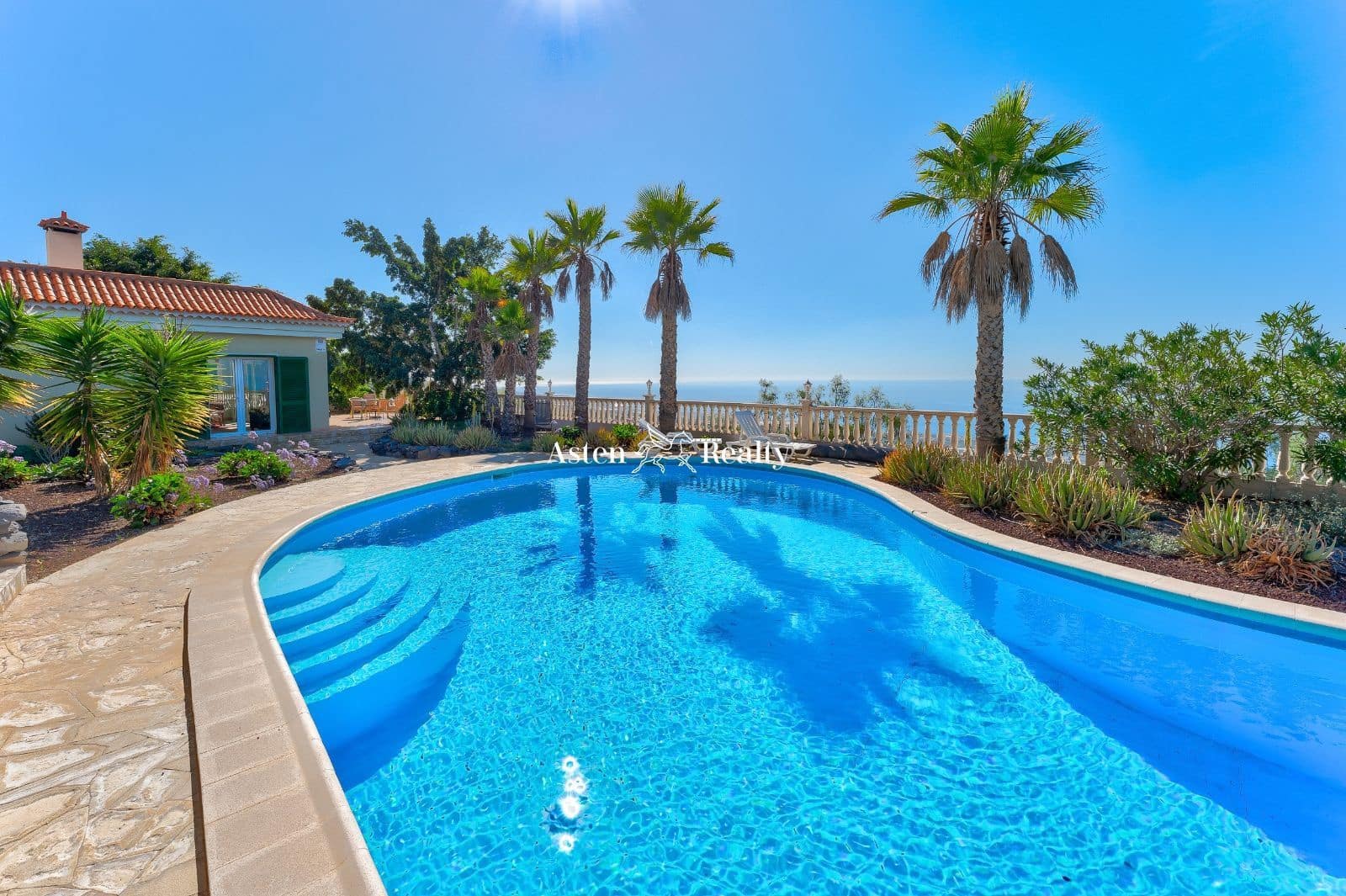 3 soveværelse Villa til salg i Guia de Isora med swimmingpool garage - € 1.200.000 (Ref: 7298480)