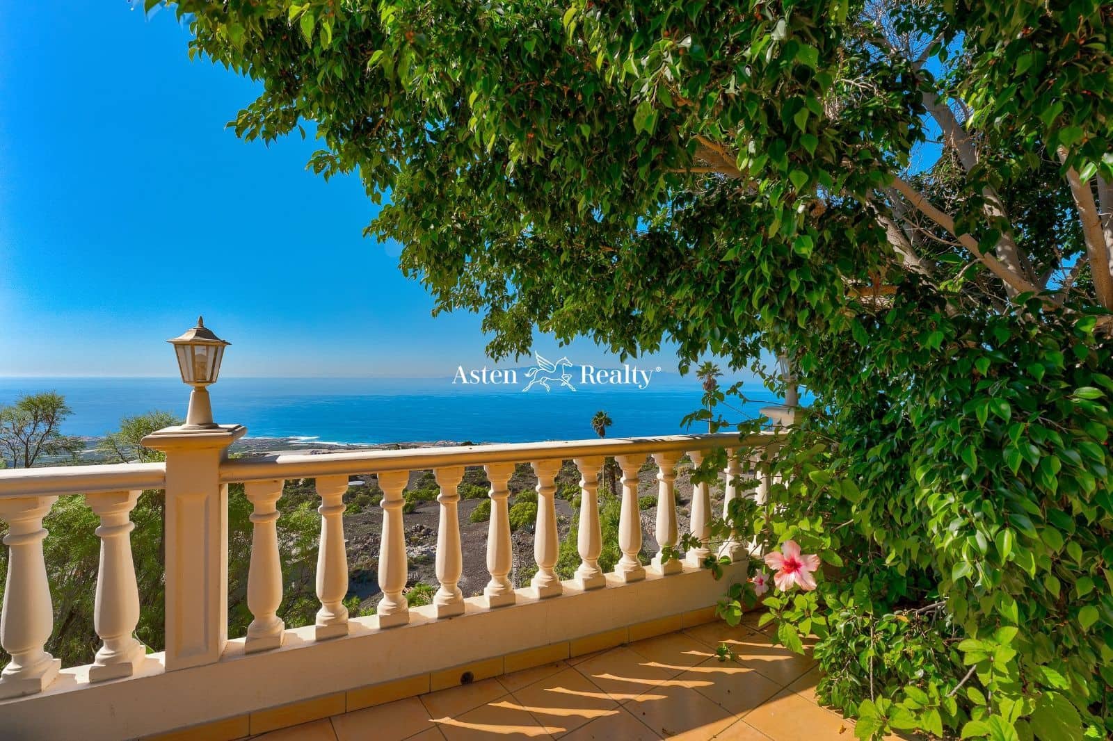 3 soveværelse Villa til salg i Guia de Isora med swimmingpool garage - € 1.200.000 (Ref: 7298480)