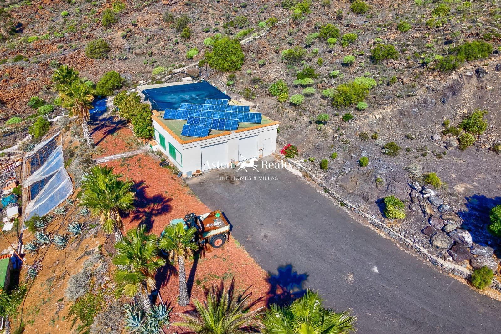 3 soveværelse Villa til salg i Guia de Isora med swimmingpool garage - € 1.200.000 (Ref: 7298480)