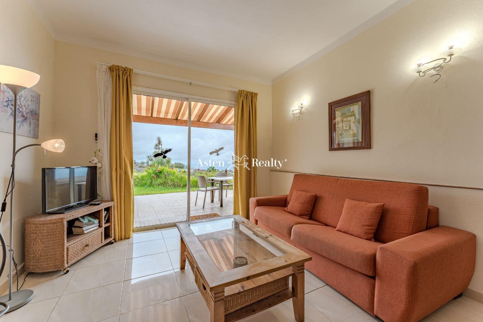 15 soveværelse Byhus til salg i Chio med swimmingpool garage - € 2.500.000 (Ref: 7367497)