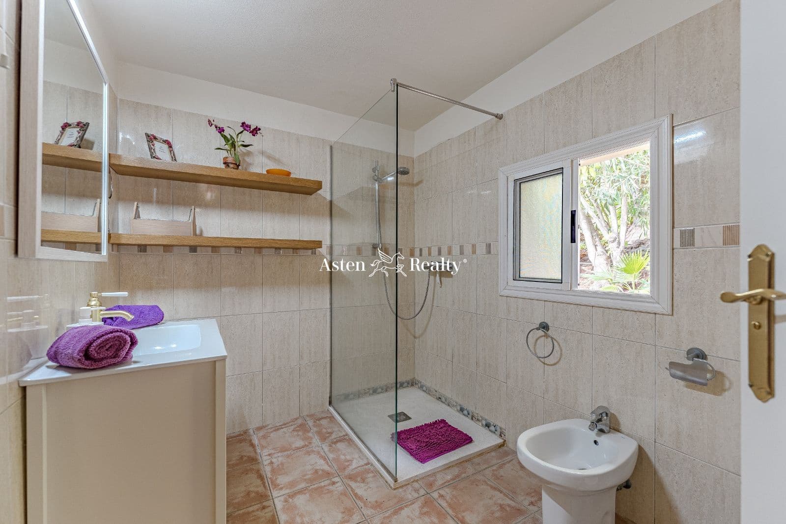 15 soveværelse Byhus til salg i Chio med swimmingpool garage - € 2.500.000 (Ref: 7367497)