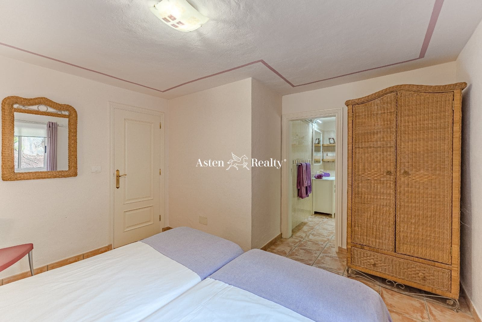 15 soveværelse Byhus til salg i Chio med swimmingpool garage - € 2.500.000 (Ref: 7367497)