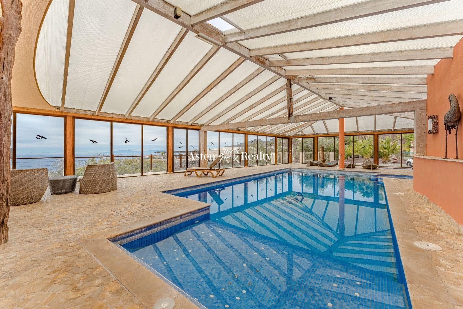 15 soveværelse Byhus til salg i Chio med swimmingpool garage - € 2.500.000 (Ref: 7367497)