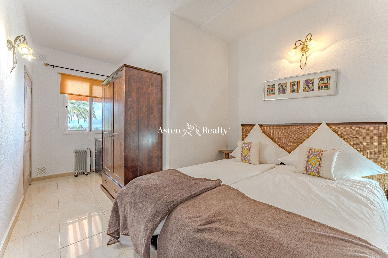 15 soveværelse Byhus til salg i Chio med swimmingpool garage - € 2.500.000 (Ref: 7367497)