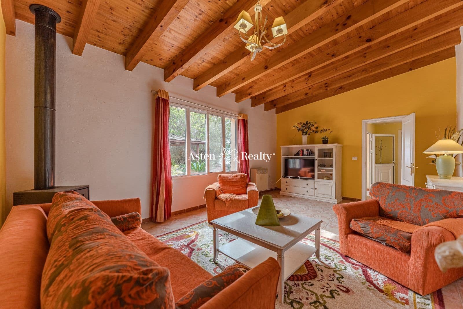 15 soveværelse Byhus til salg i Chio med swimmingpool garage - € 2.500.000 (Ref: 7367497)