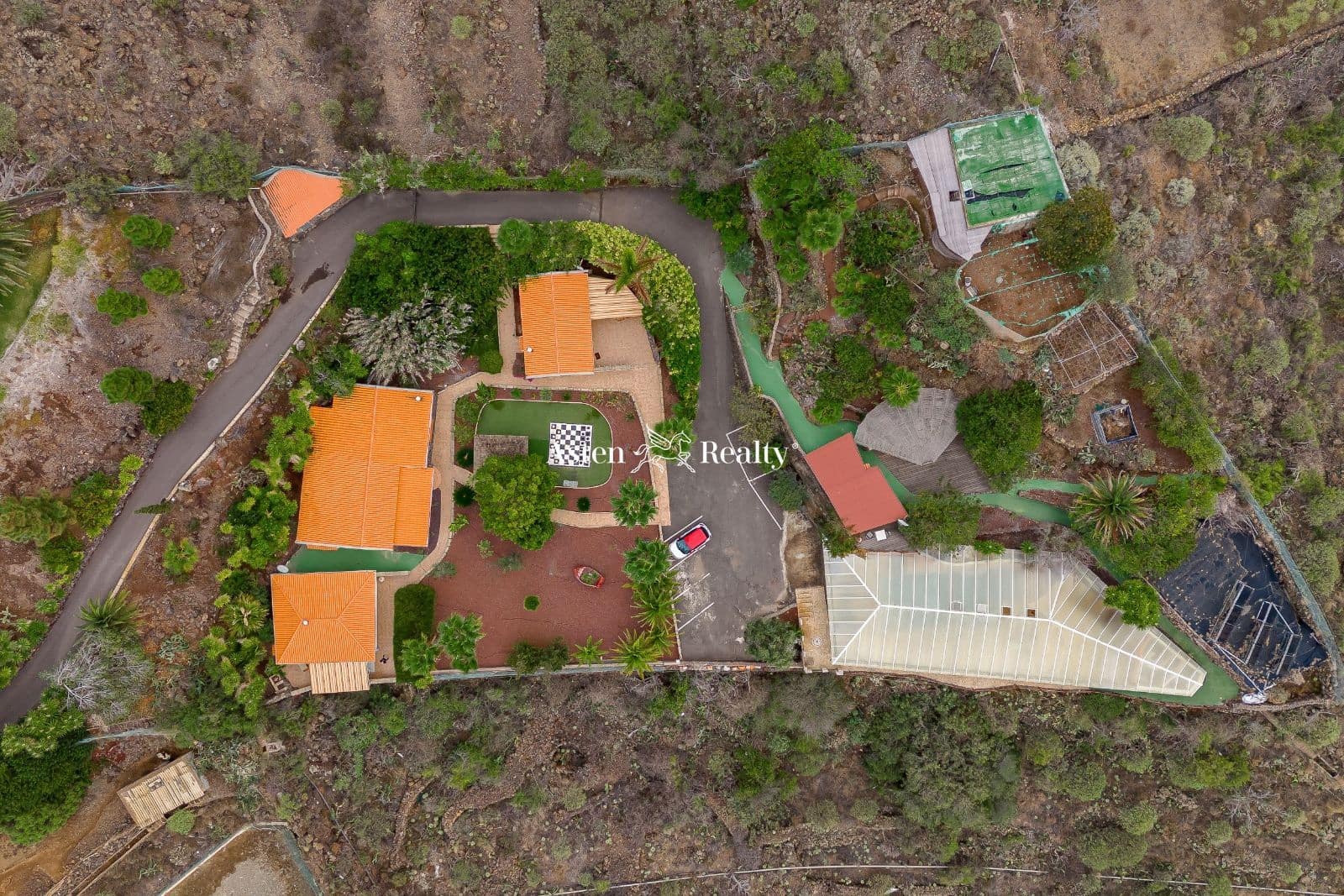 15 soveværelse Byhus til salg i Chio med swimmingpool garage - € 2.500.000 (Ref: 7367497)