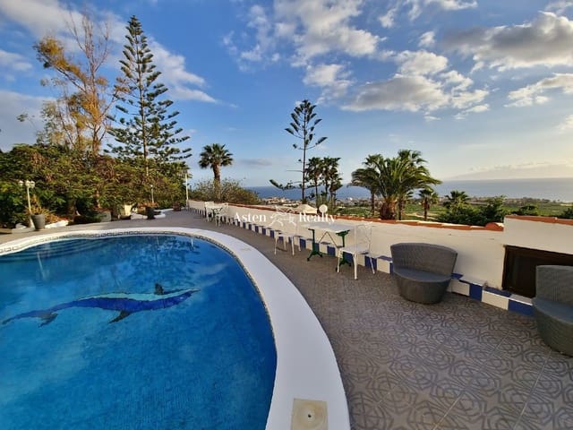 9 bedroom Townhouse for sale in Alcala, Guía de Isora with pool garage - € 3,100,000 (Ref: 7367500)