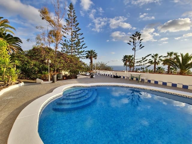 9 bedroom Townhouse for sale in Alcala, Guía de Isora with pool garage - € 3,100,000 (Ref: 7367500)