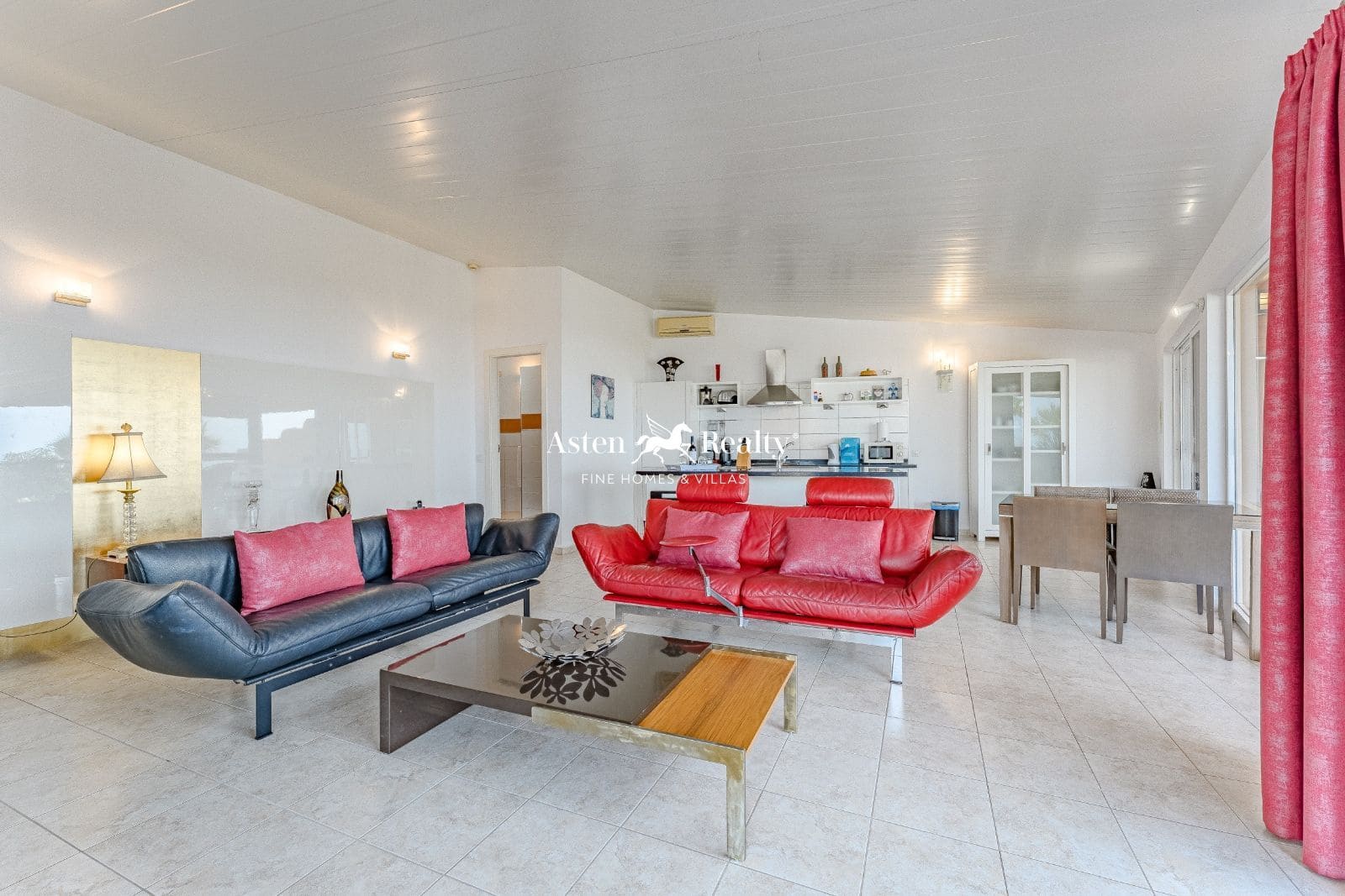 9 soveværelse Byhus til salg i Alcala med swimmingpool garage - € 3.100.000 (Ref: 7367500)