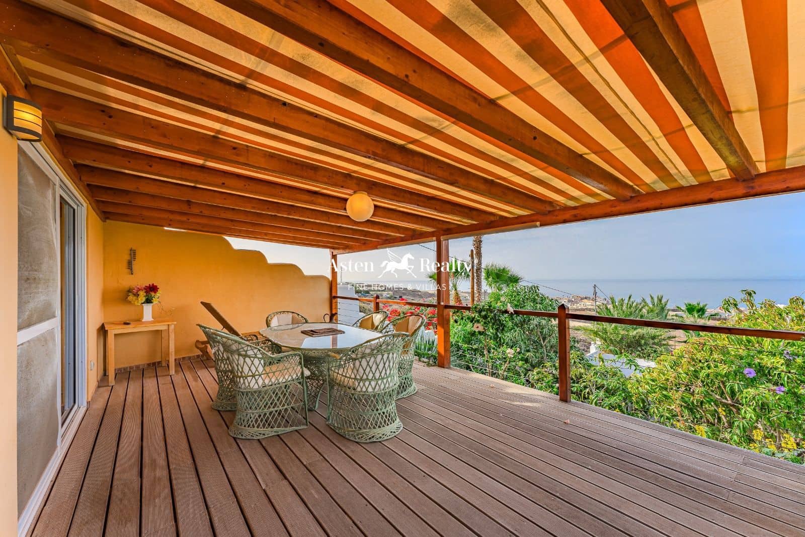 9 soveværelse Byhus til salg i Alcala med swimmingpool garage - € 3.100.000 (Ref: 7367500)