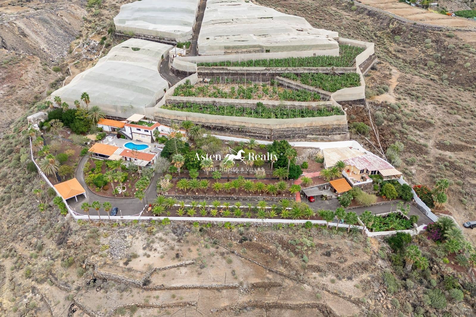 9 soveværelse Byhus til salg i Alcala med swimmingpool garage - € 3.100.000 (Ref: 7367500)