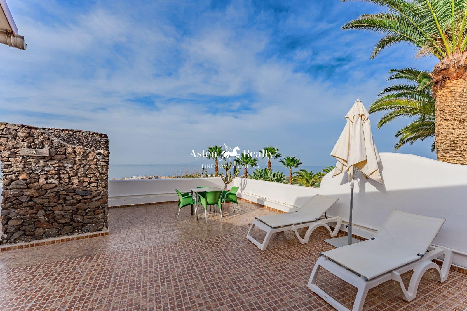 9 soveværelse Byhus til salg i Alcala med swimmingpool garage - € 3.100.000 (Ref: 7367500)