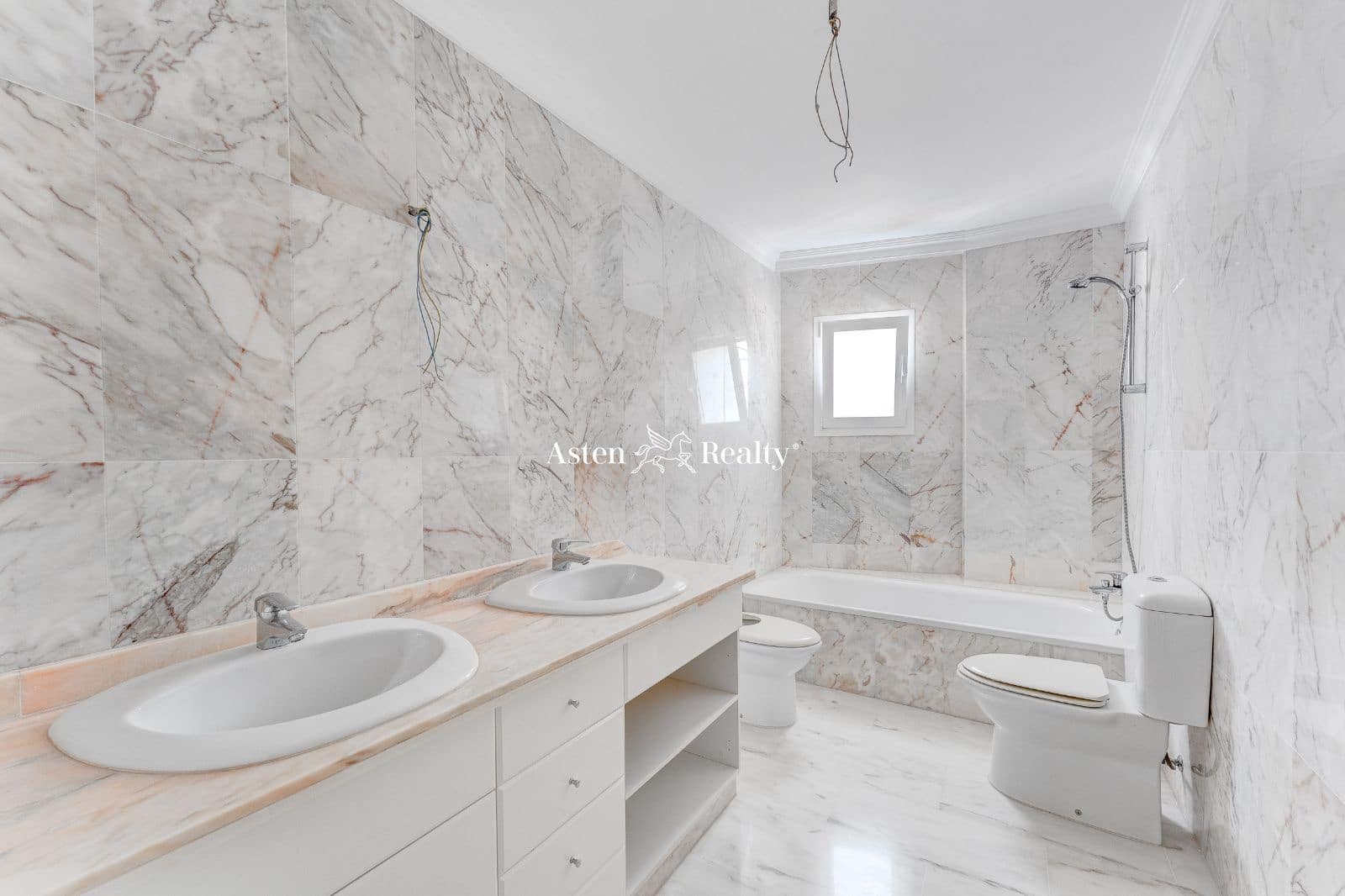 2 soveværelse Penthouse til salg i Los Gigantes med swimmingpool garage - € 655.500 (Ref: 7376478)