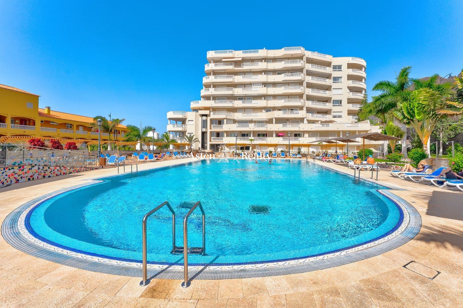 2 soveværelse Penthouse til salg i Los Gigantes med swimmingpool garage - € 655.500 (Ref: 7376478)