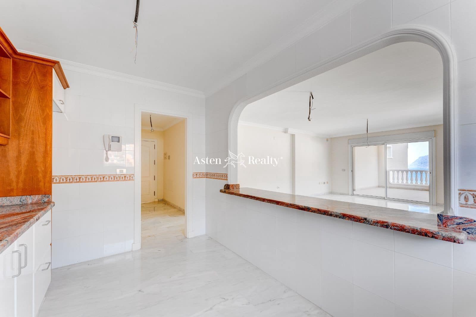 2 soveværelse Penthouse til salg i Los Gigantes med swimmingpool garage - € 655.500 (Ref: 7376478)