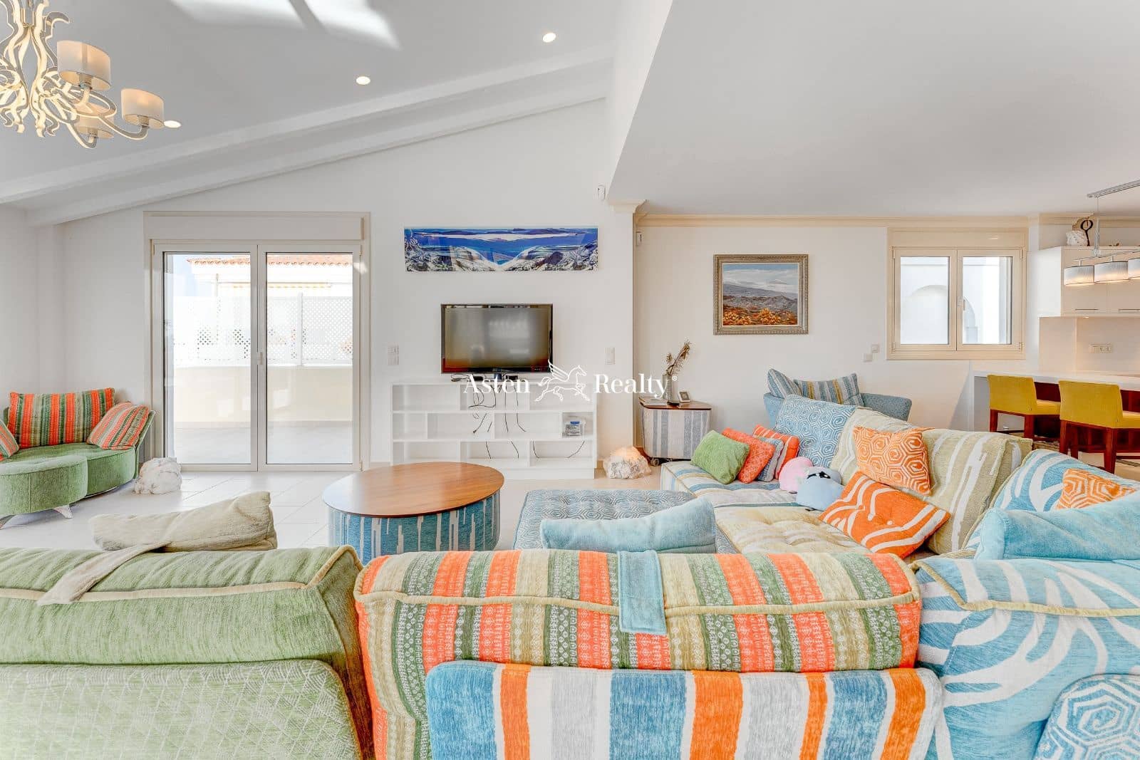 4 soverom Hus til salgs i Playa del Duque med svømmebasseng garasje - € 5 500 000 (Ref: 7381602)