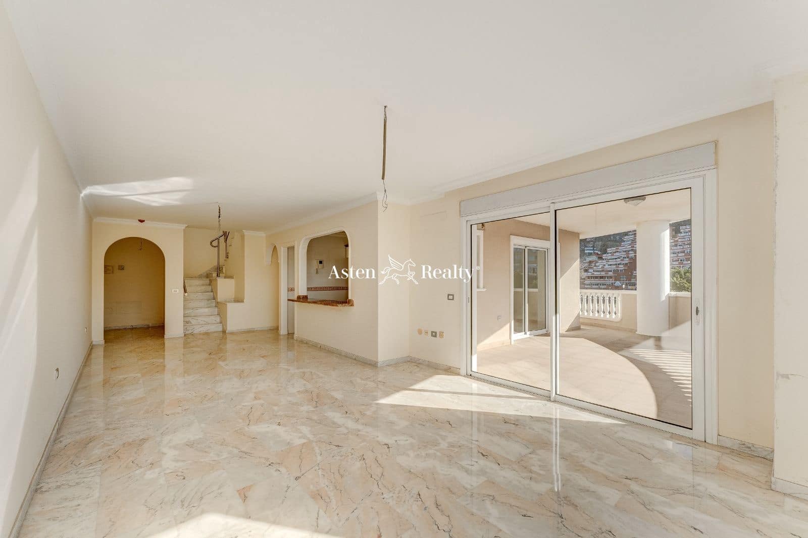 2 soveværelse Penthouse til salg i Los Gigantes med swimmingpool garage - € 597.100 (Ref: 7405659)