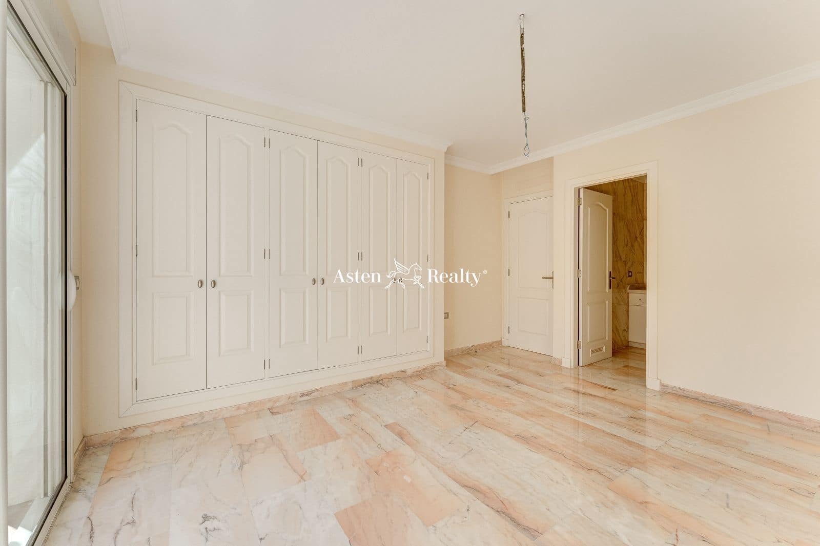 2 soveværelse Penthouse til salg i Los Gigantes med swimmingpool garage - € 597.100 (Ref: 7405659)