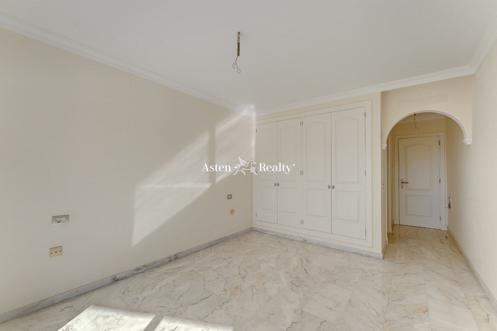 2 soveværelse Penthouse til salg i Los Gigantes med swimmingpool garage - € 594.500 (Ref: 7405660)