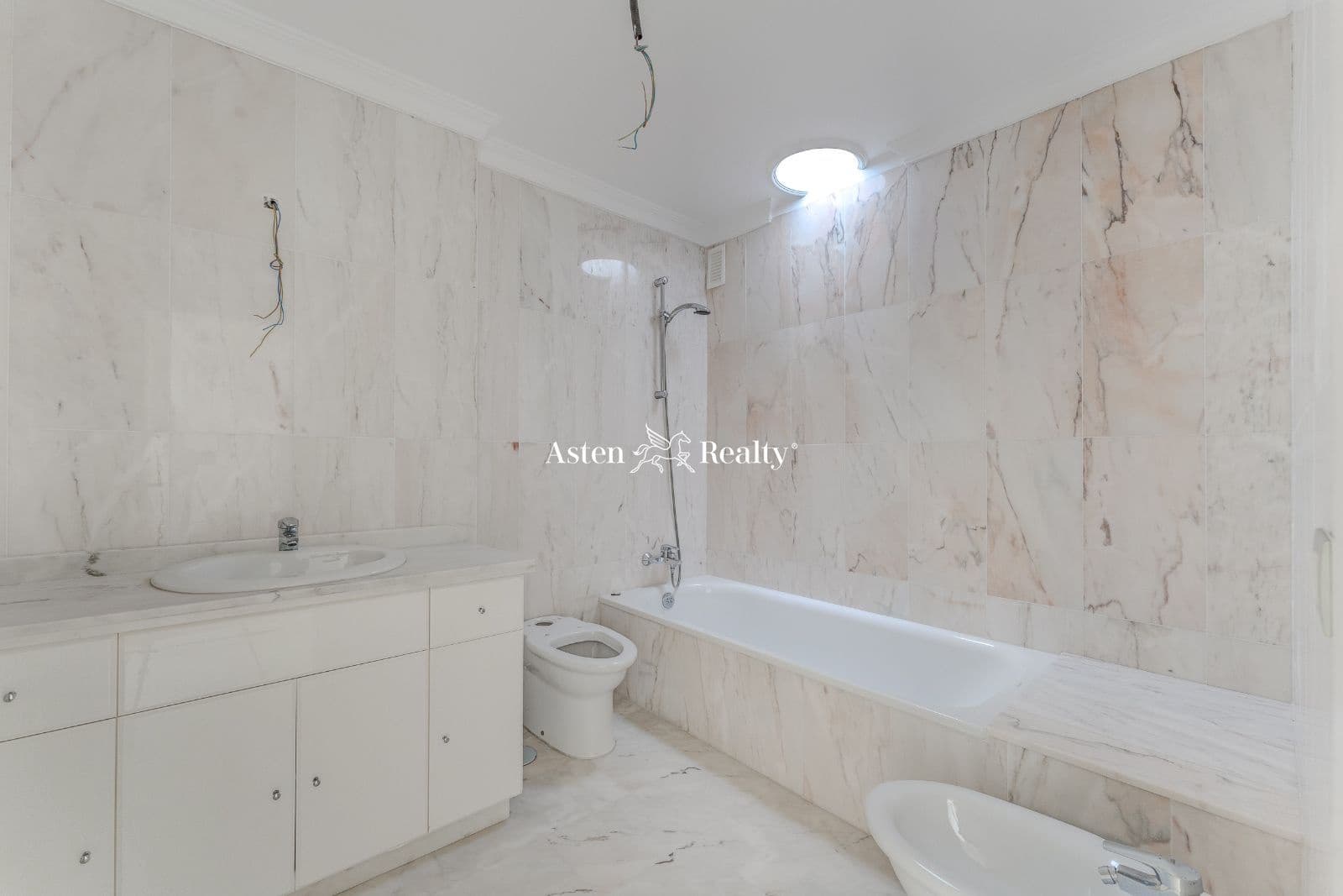 2 soveværelse Penthouse til salg i Los Gigantes med swimmingpool garage - € 594.500 (Ref: 7405660)