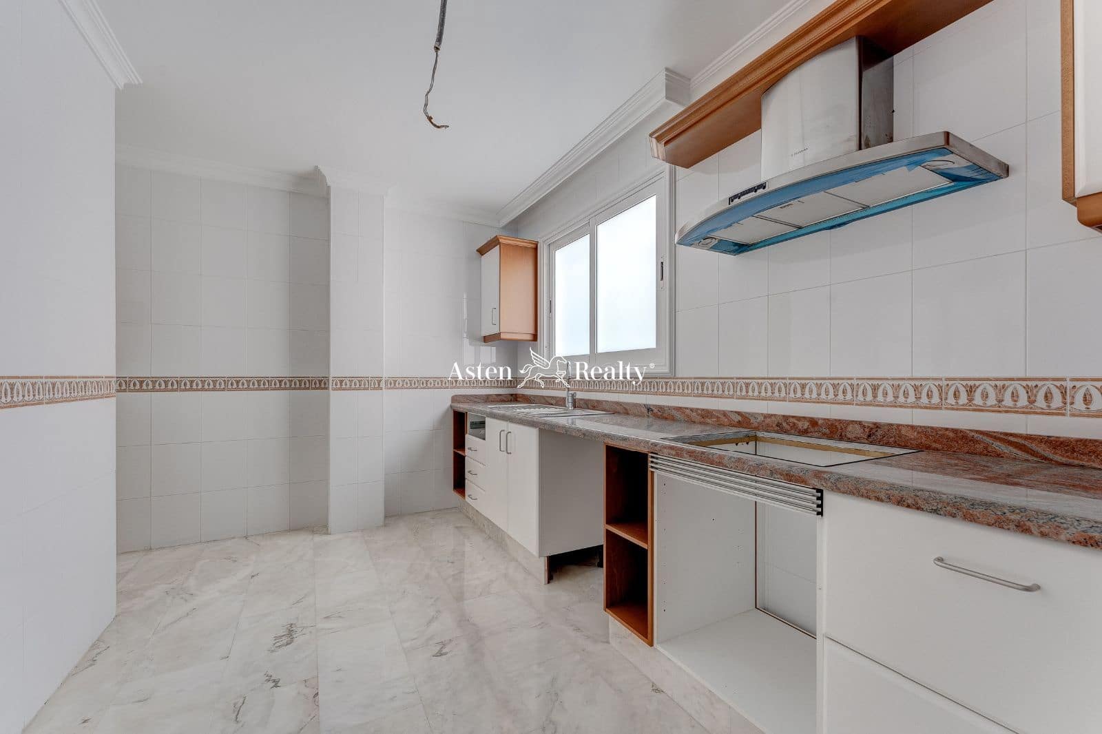 2 soveværelse Penthouse til salg i Los Gigantes med swimmingpool garage - € 594.500 (Ref: 7405660)