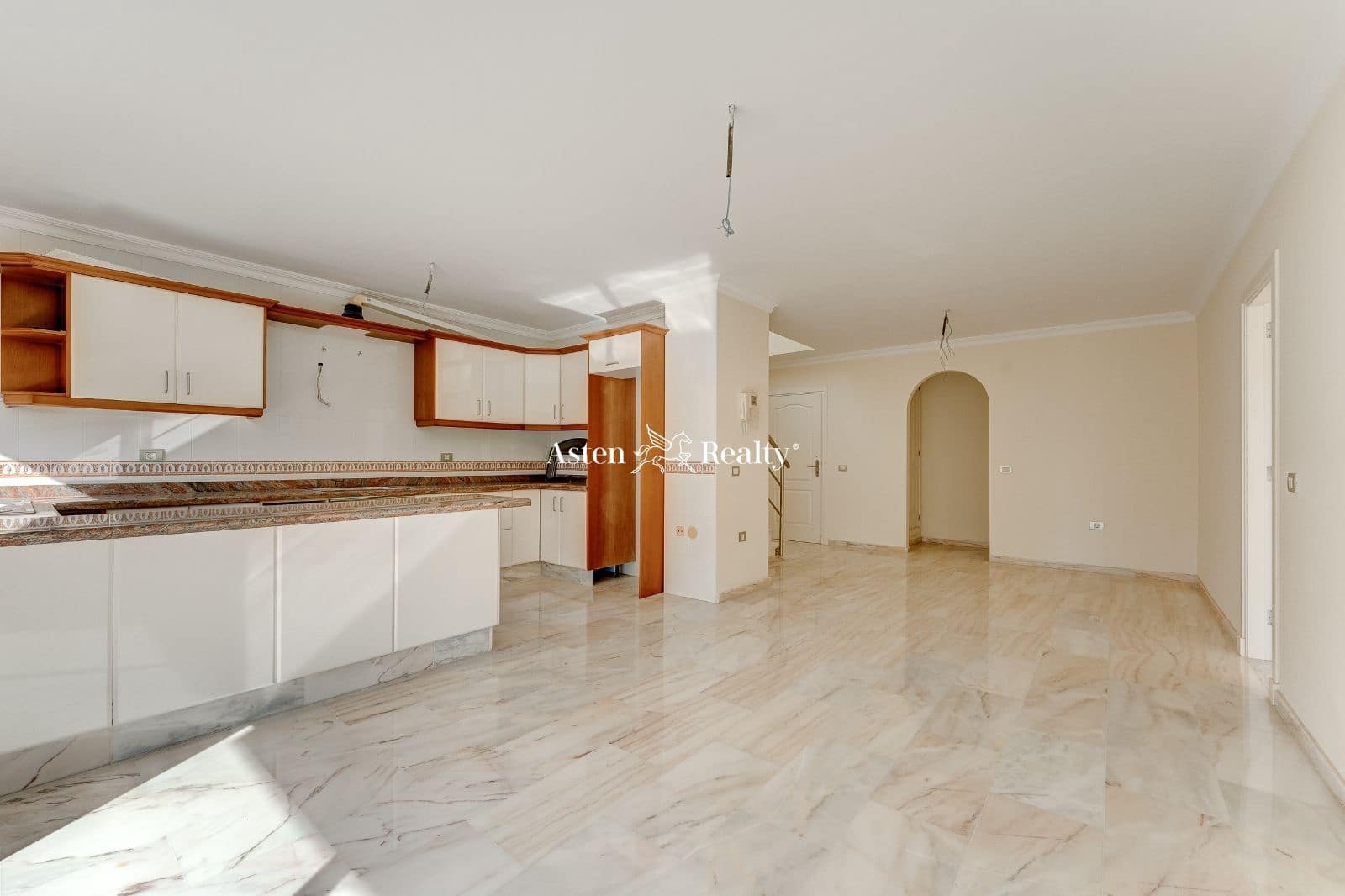 2 soveværelse Penthouse til salg i Los Gigantes med swimmingpool garage - € 550.900 (Ref: 7405662)