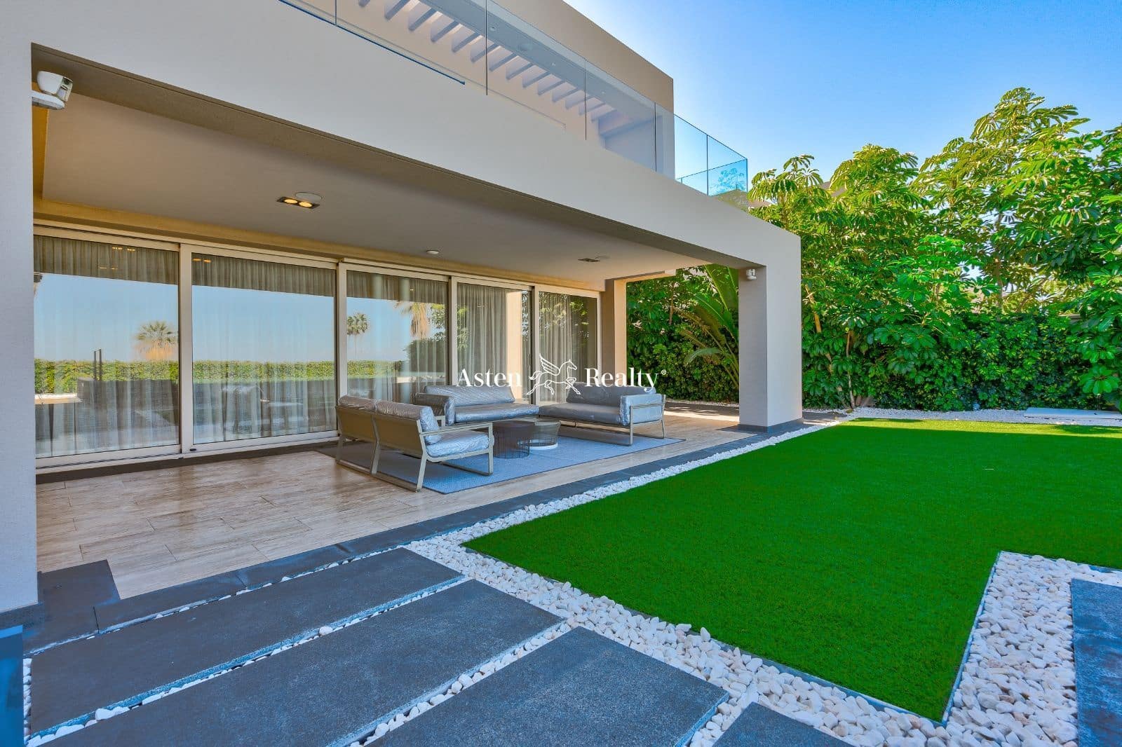 5 sypialnia Dom na sprzedaż w La Caleta Adeje z basenem garażem - 4 300 000 € (Ref: 7425347)