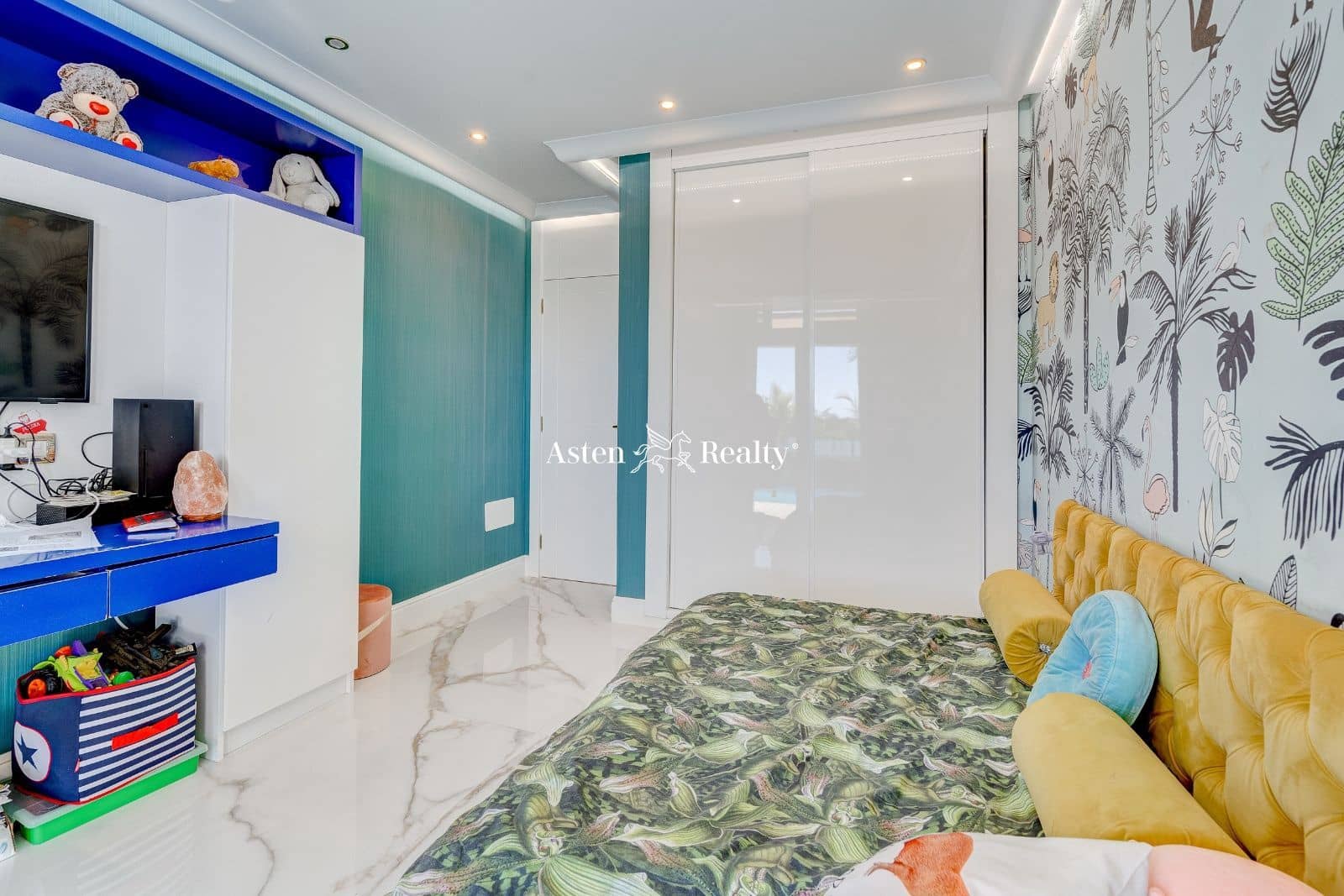 4 soveværelse Byhus til salg i Torviscas med swimmingpool garage - € 1.200.000 (Ref: 7453530)