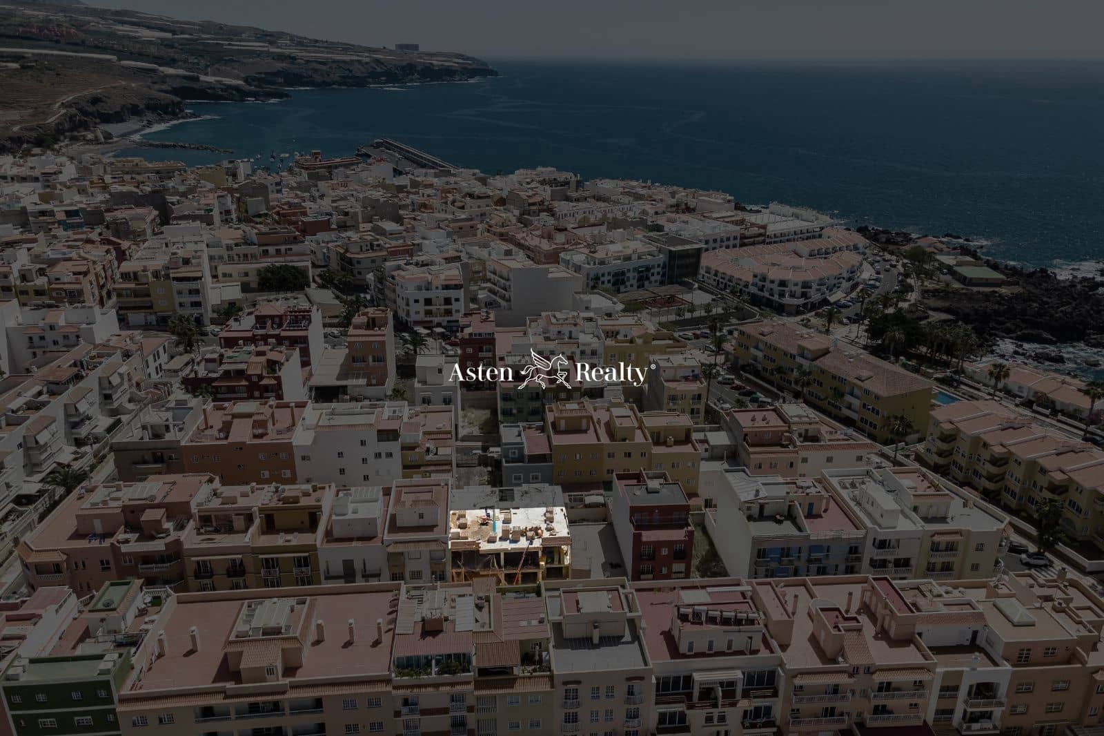 2 bedroom Flat for sale in Playa San Juan - € 297,000 (Ref: 7479211)