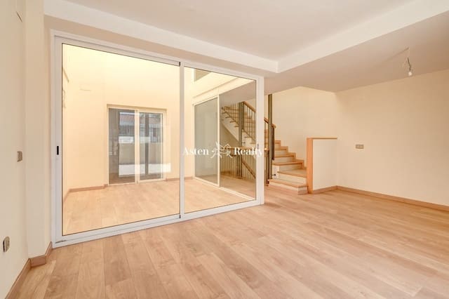 4 slaapkamer Huis te koop in Torviscas, Adeje met zwembad garage - € 665.000 (Ref: 7481074)
