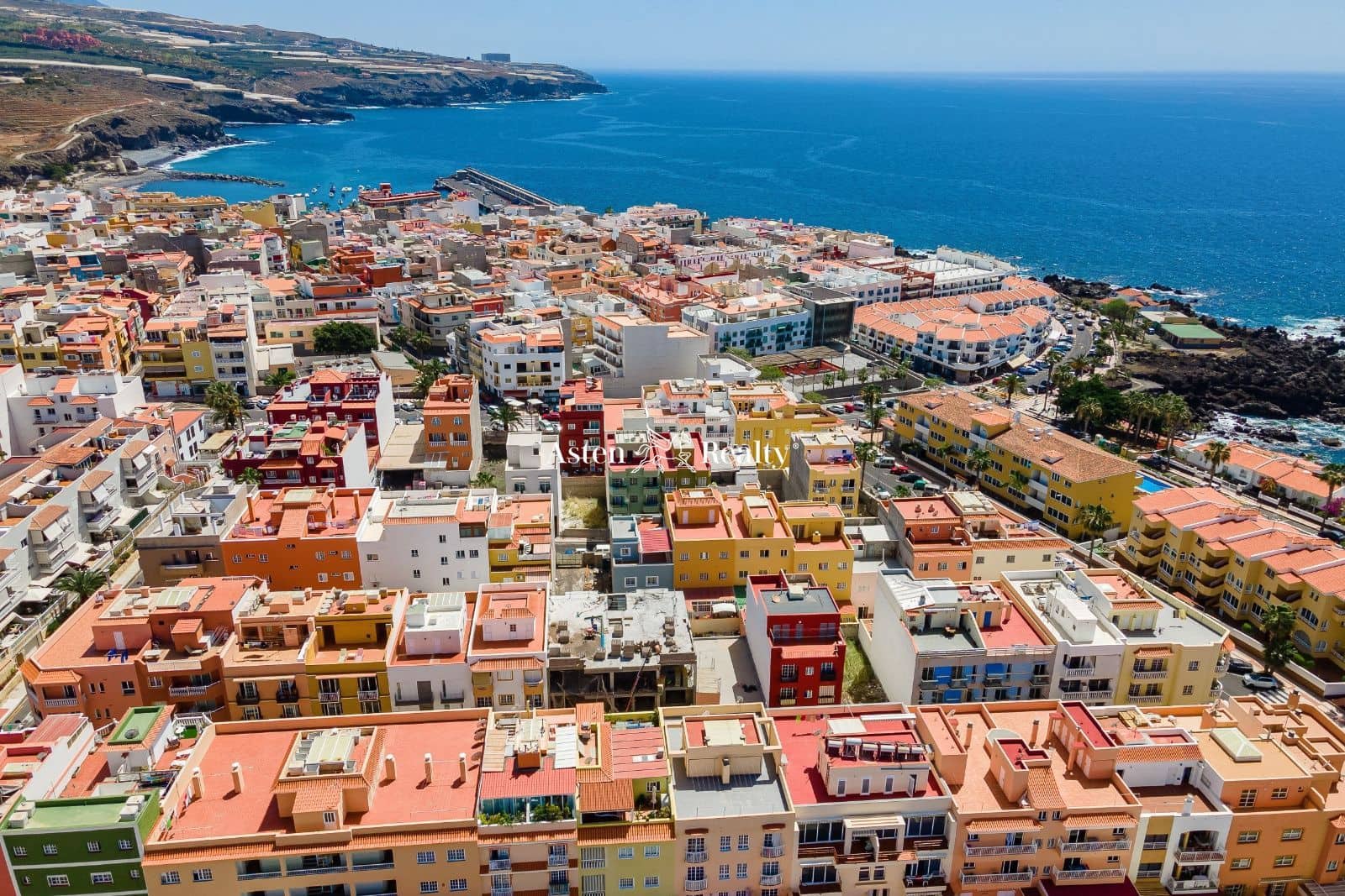 2 soverom Leilighet til salgs i Playa San Juan med garasje - € 360 000 (Ref: 7504466)