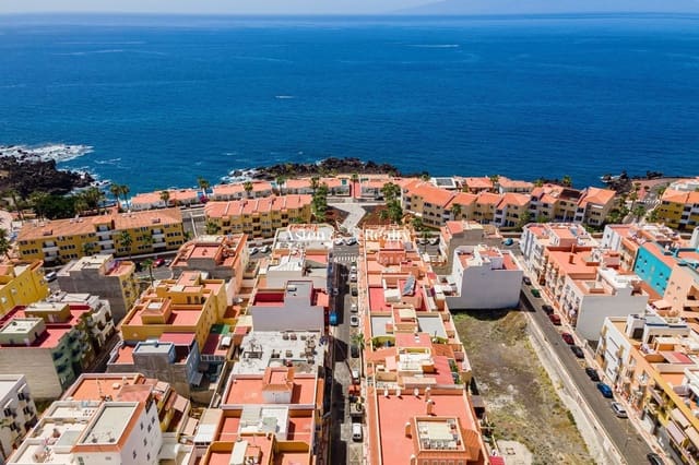 2 bedroom Flat for sale in Playa San Juan, Guía de Isora with garage - € 360,000 (Ref: 7504466)