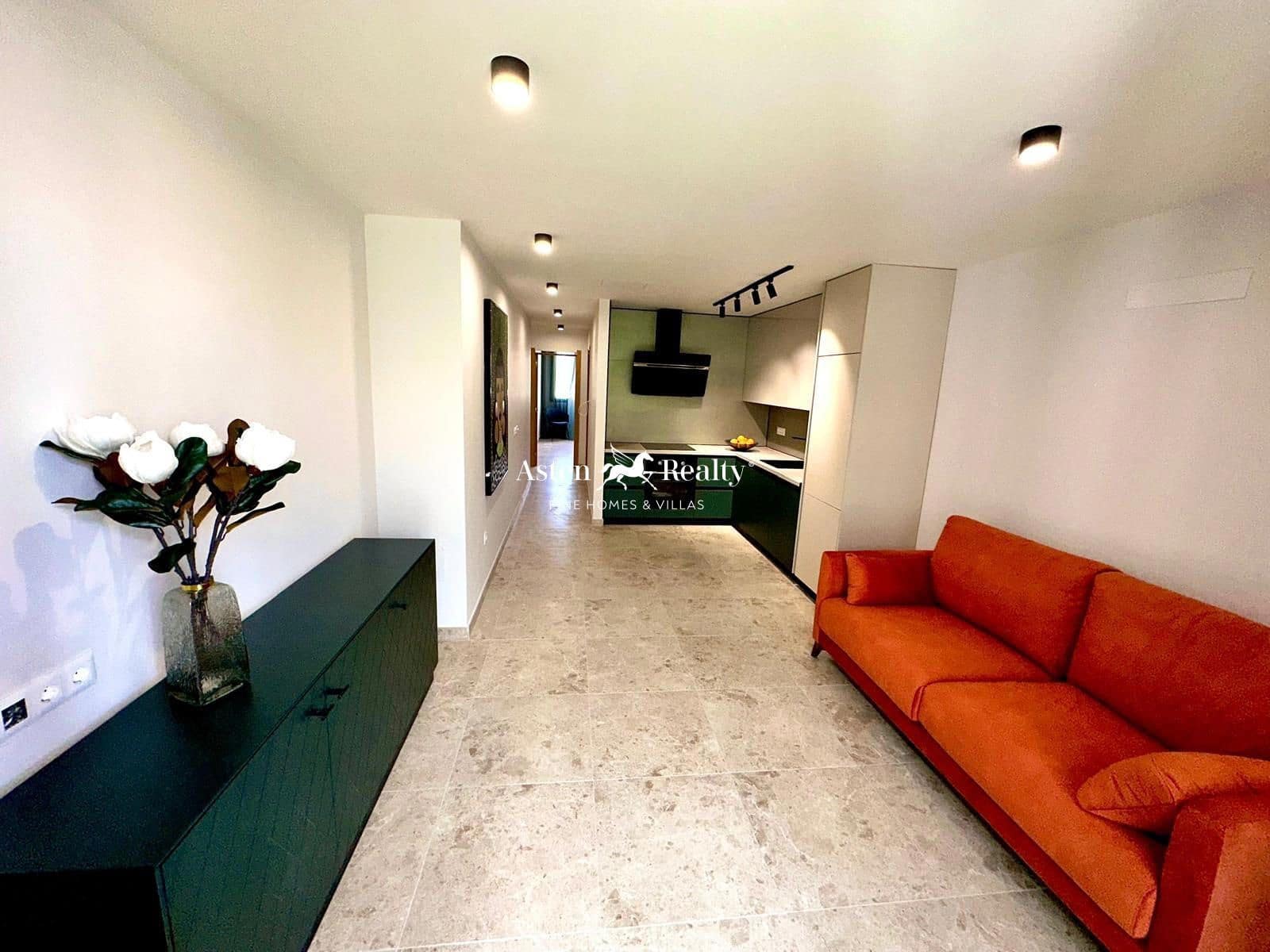 2 soverom Leilighet til salgs i Playa San Juan med garasje - € 360 000 (Ref: 7504466)