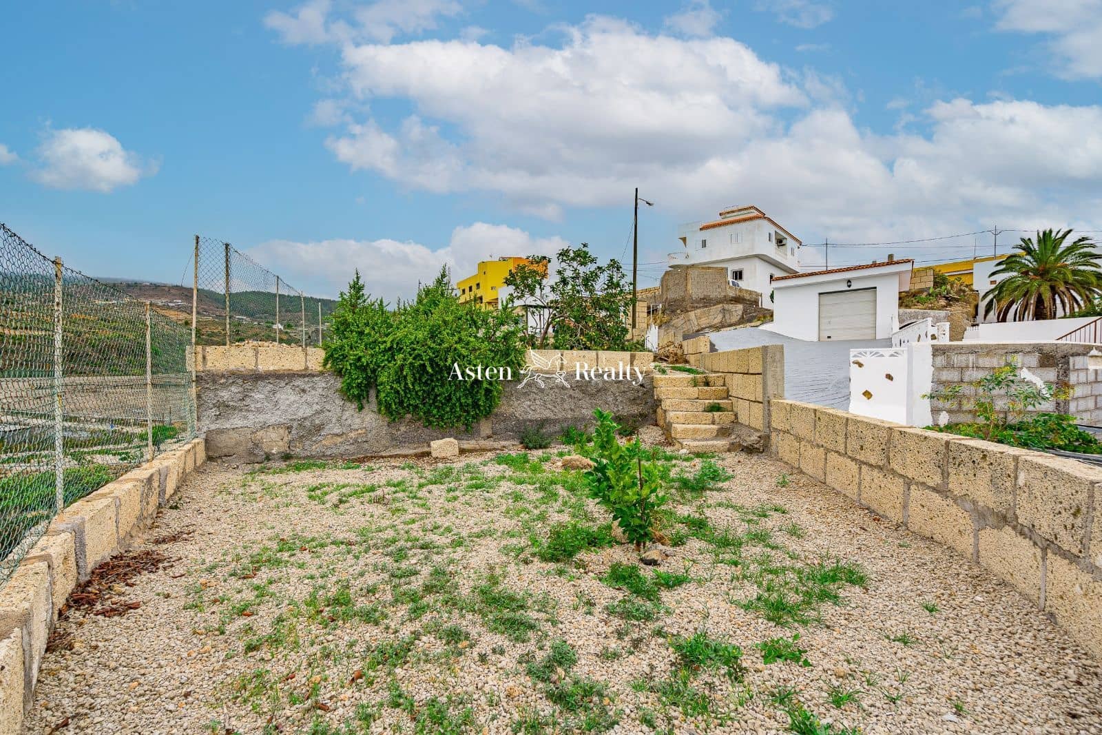 Chalet de 5 habitaciones en Los Blanquitos en venta con garaje - 360.000 € (Ref: 7513055)